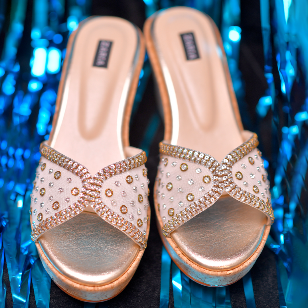 GLOW Soft Gold | Wedge Heel