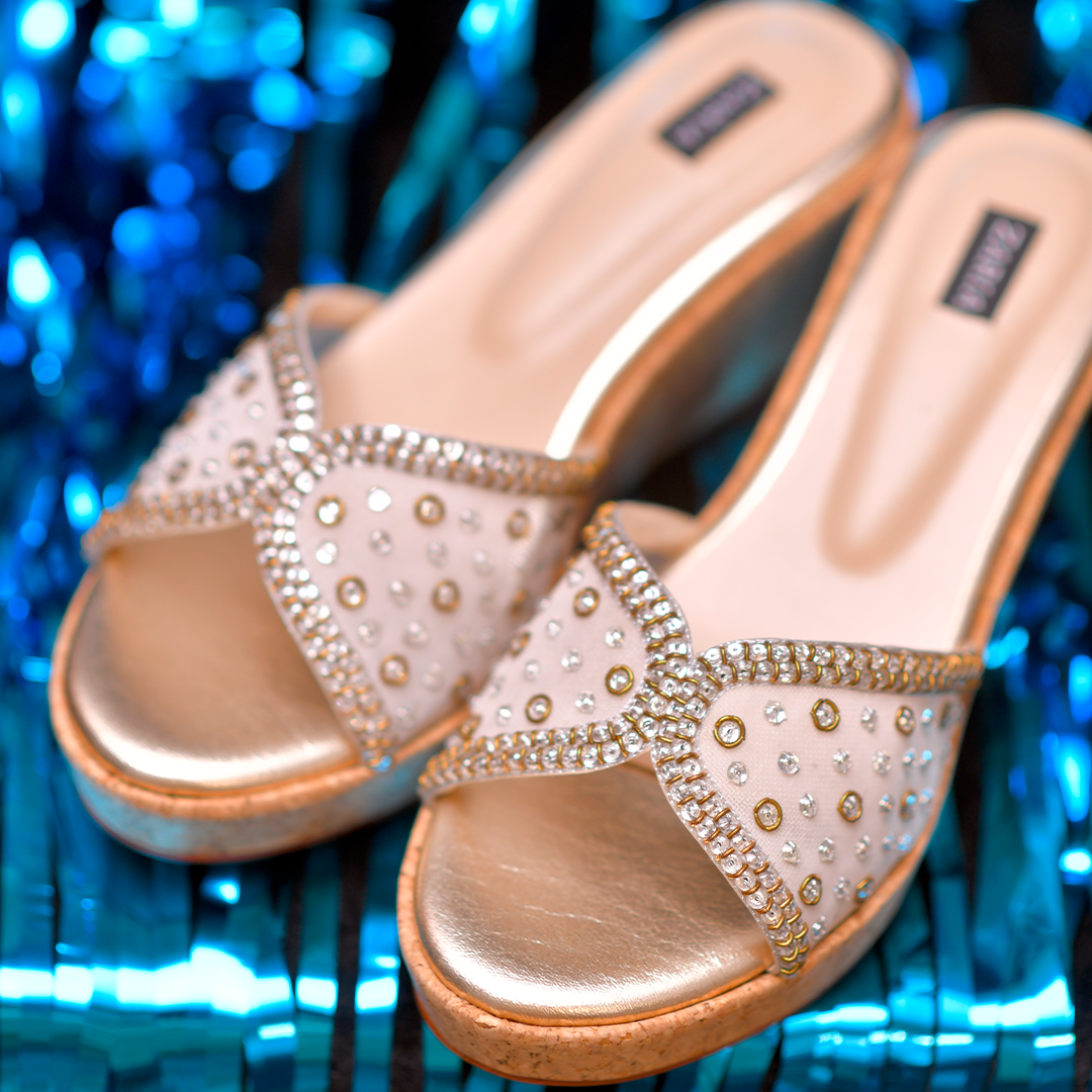 GLOW Soft Gold | Wedge Heel