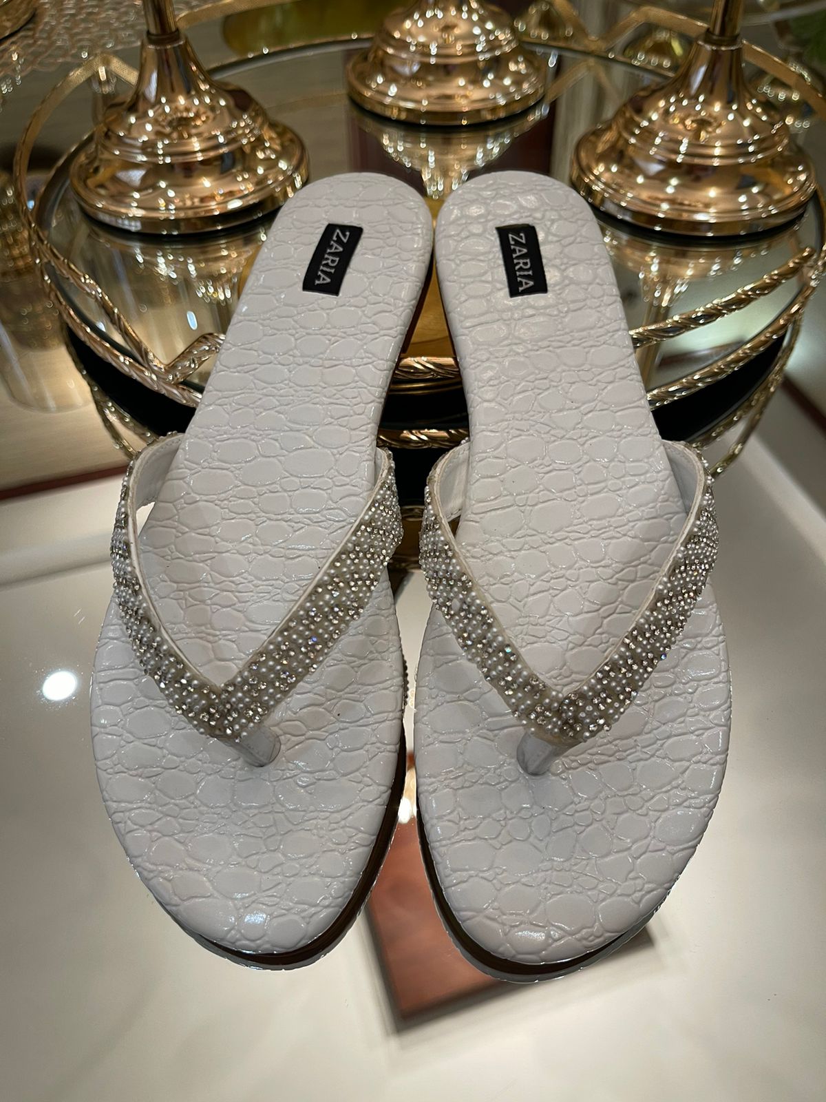 Pearl Luxe Flip-flop